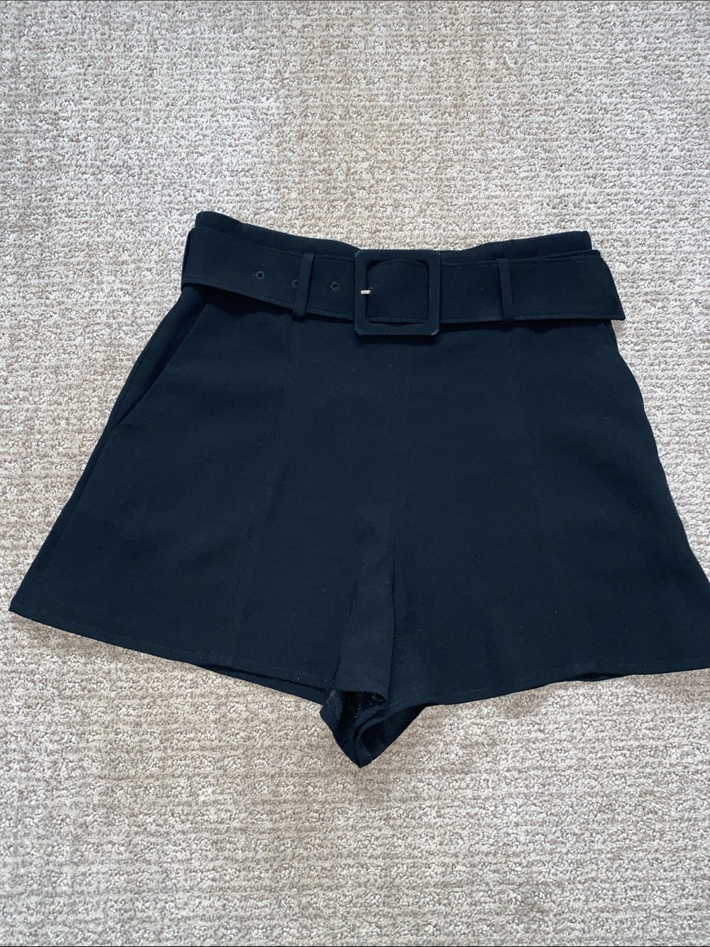 Aritzia Babaton Black High-Waist Belted Women's Shorts